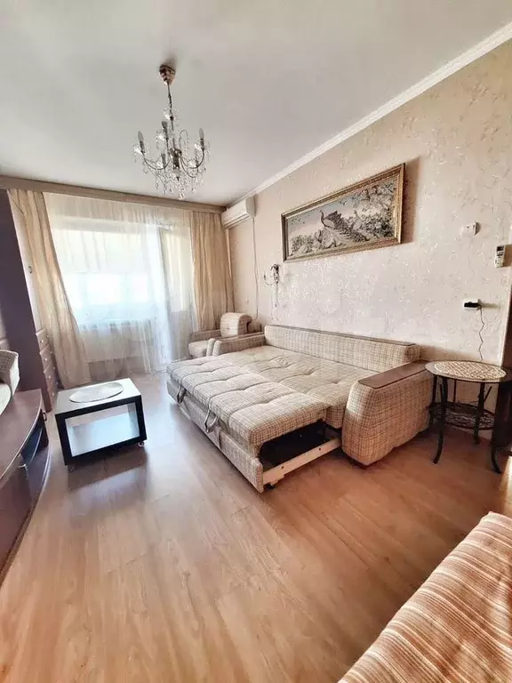 1-к. квартира, 40 м, 5/10 эт. - Фото 0