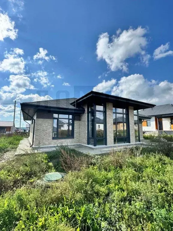 Дом в Свердловская область, Сысертский муниципальный округ, Кадниково ... - Фото 1