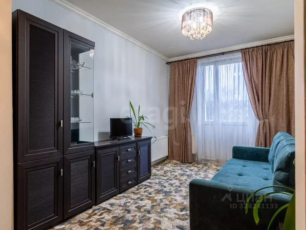 3-к кв. Санкт-Петербург Енотаевская ул., 4 (67.2 м) - Фото 1