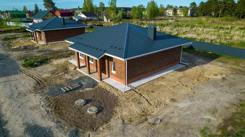 Дом в Томская область, Томский район, д. Кисловка ул. Баварская (111 ... - Фото 1