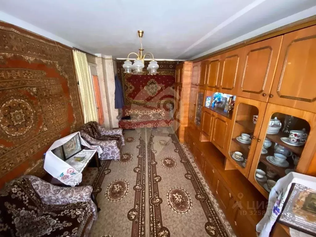 3-к кв. Белгородская область, Губкин ул. Лазарева, 28 (62.4 м) - Фото 2