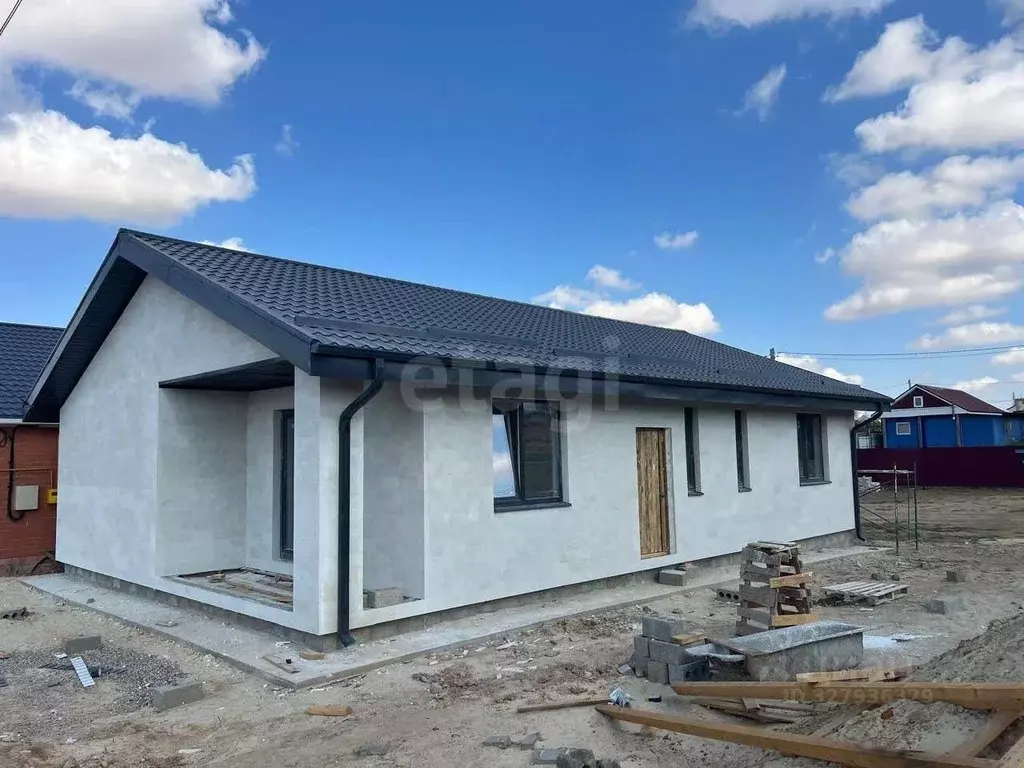 Дом в Калмыкия, Элиста Ковыльная ул., 10 (115 м) - Фото 2