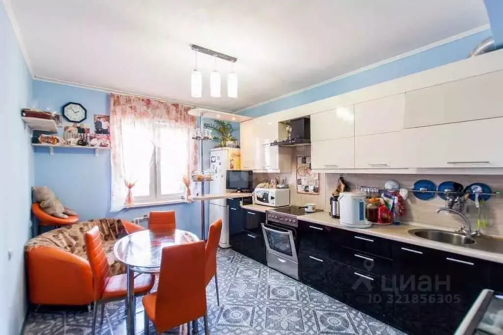 3-к кв. Бурятия, Улан-Удэ ул. Смолина, 54Б (97.0 м) - Фото 1