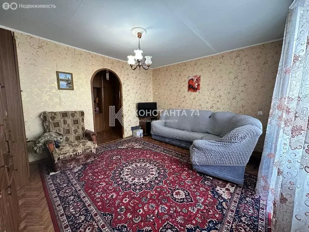 2-комнатная квартира: Чебаркуль, улица Каширина, 47 (54.3 м) - Фото 1