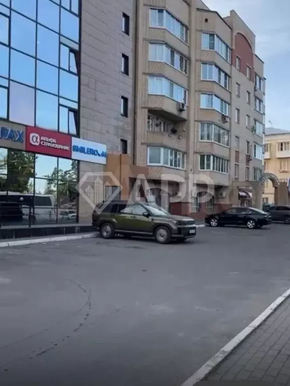 Аренда торгового помещения на Мега трафике, 150м - Фото 1