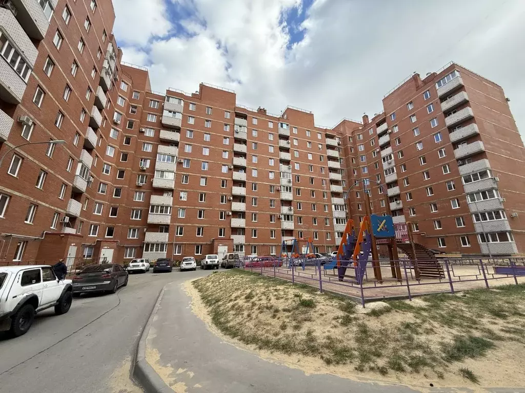 3-к кв. Волгоградская область, Волгоград ул. Имени Старшего Лейтенанта ... - Фото 1