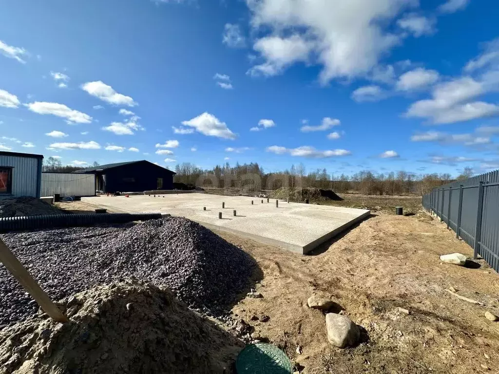 Участок в Ленинградская область, Выборгский район, Рощинское городское ... - Фото 1