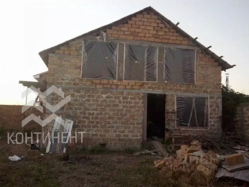 Дом в Крым, Евпатория Спутник-2 мкр, ул. Степная, 37 (100 м) - Фото 1