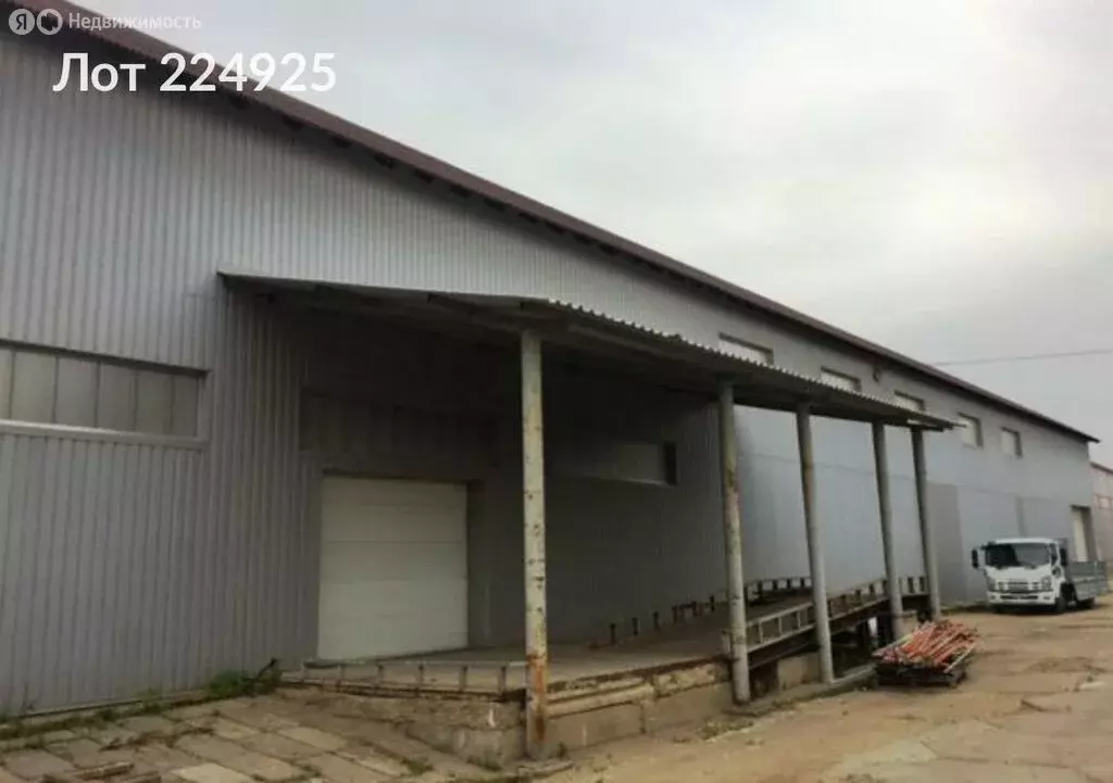 Помещение свободного назначения (1200 м) - Фото 1