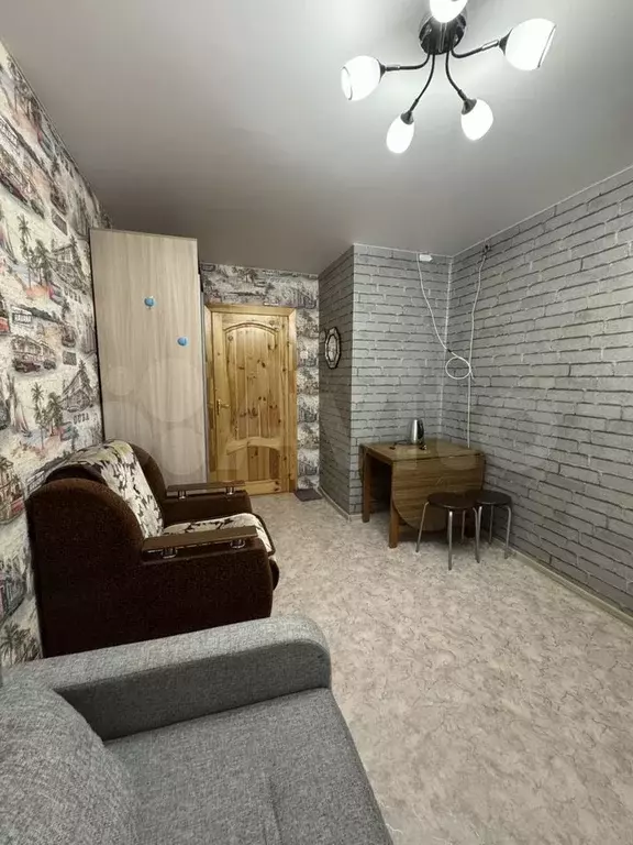 Комната 13 м в 5-к., 2/15 эт. - Фото 1