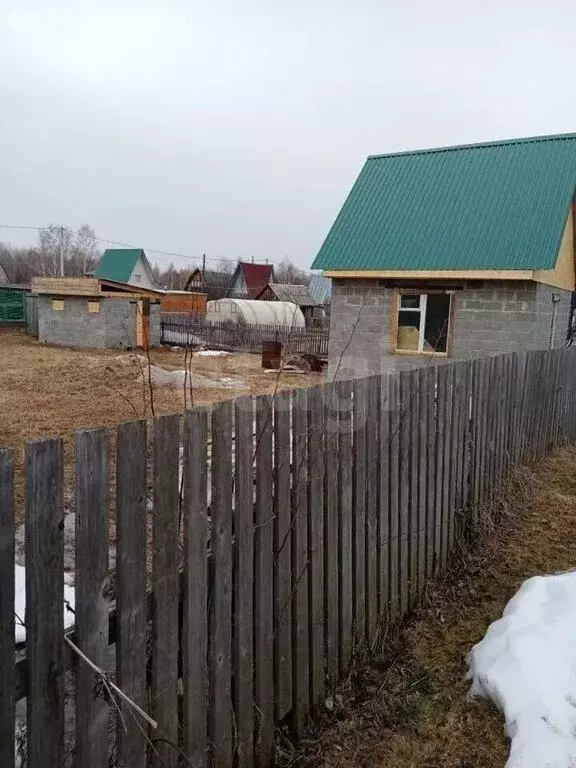 Дом в Тюменская область, Тобольский муниципальный округ, садоводческое ... - Фото 1