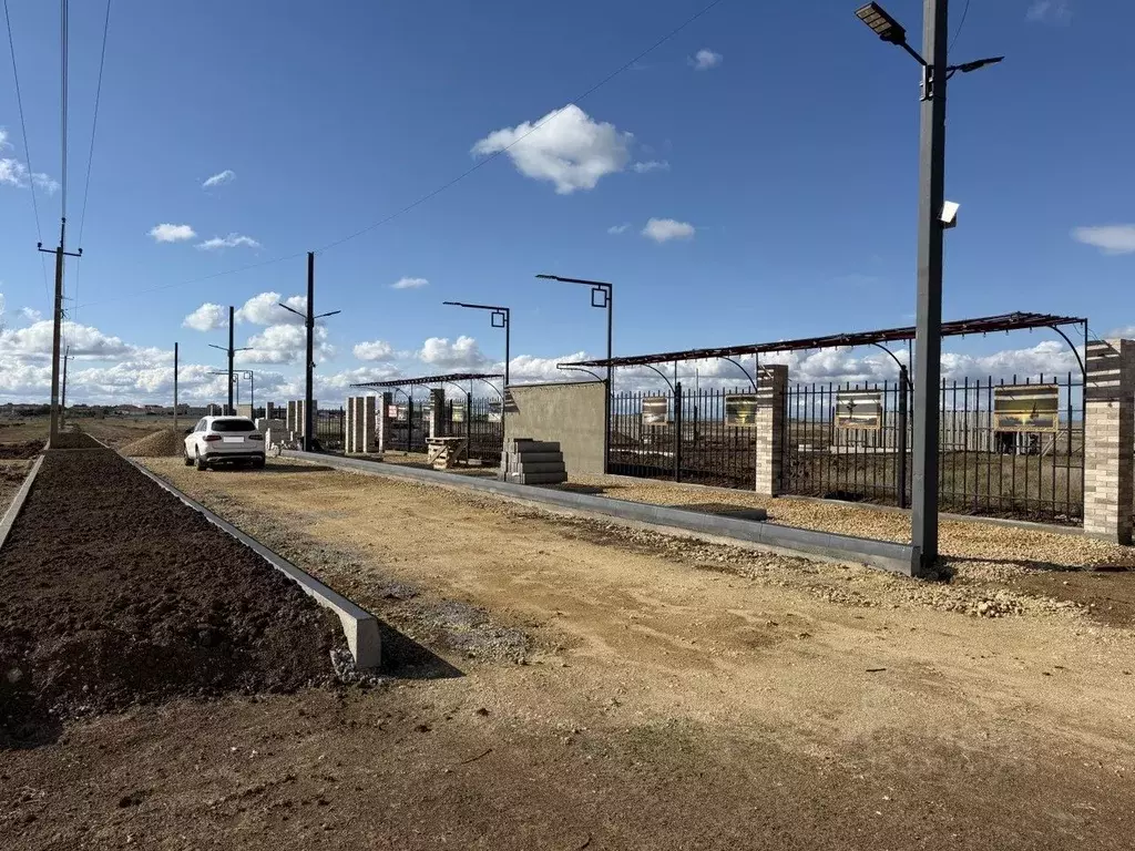 Участок в Крым, Сакский район, Штормовское с/пос, с. Поповка  (6.0 ... - Фото 1