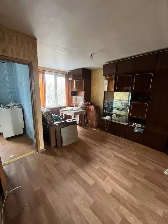 Продаётся 4-к квартира, 49 м - Фото 1