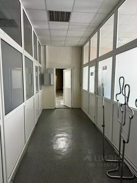 Офис в Свердловская область, Березовский ул. Строителей, 18А (50 м) - Фото 1