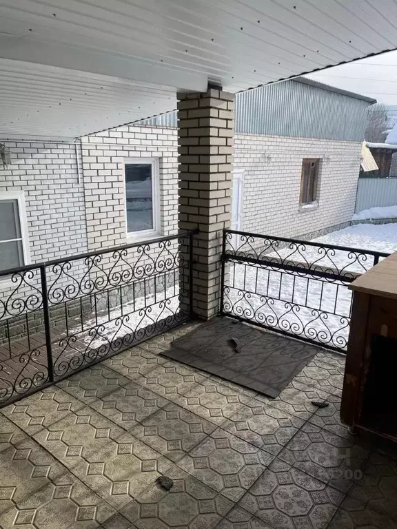 Дом в Алтай, Горно-Алтайск Хирургическая ул. (191 м) - Фото 1