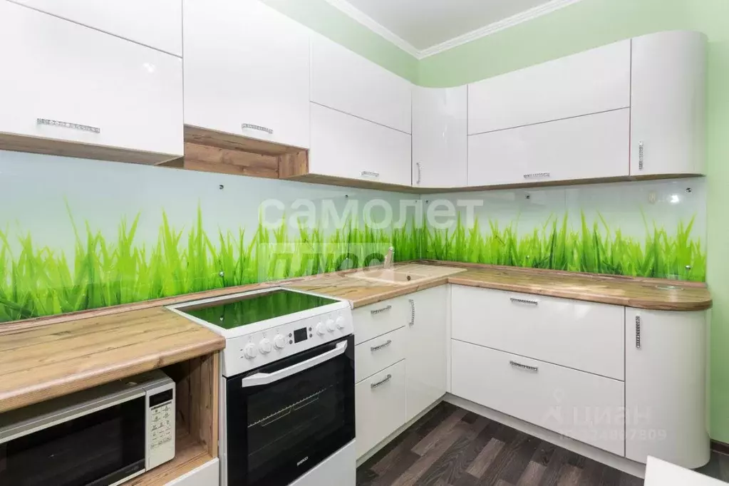 3-к кв. Алтайский край, Барнаул Взлетная ул., 30 (78.2 м) - Фото 1