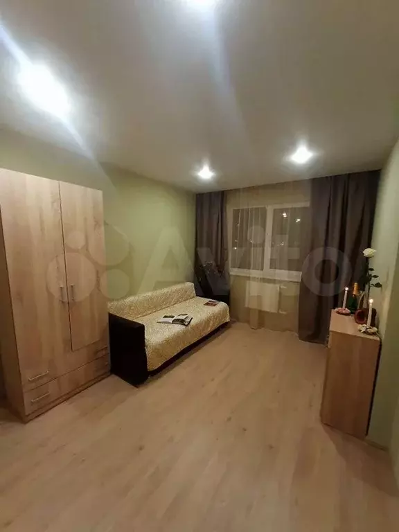 1-к. квартира, 36 м, 4/15 эт. - Фото 0