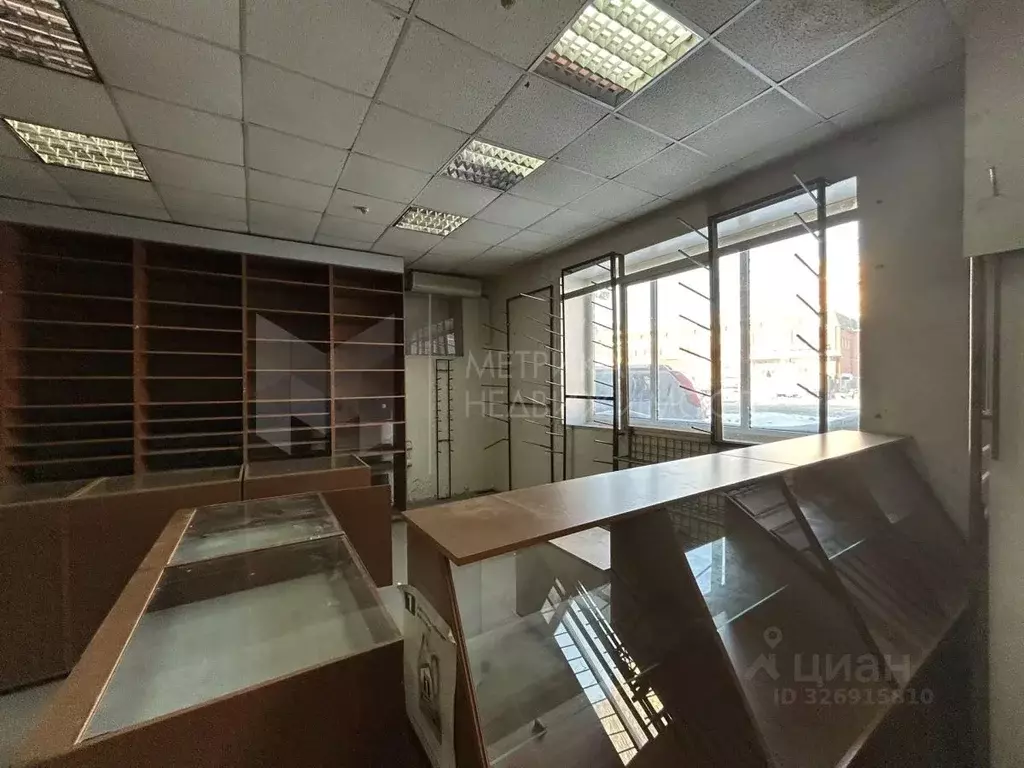 Помещение свободного назначения в Тюменская область, Тюмень ул. ... - Фото 1