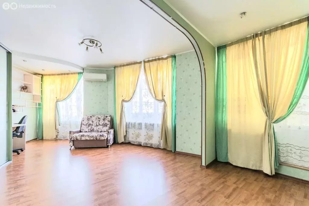 3-комнатная квартира: Санкт-Петербург, проспект Энгельса, 97 (144 м) - Фото 1