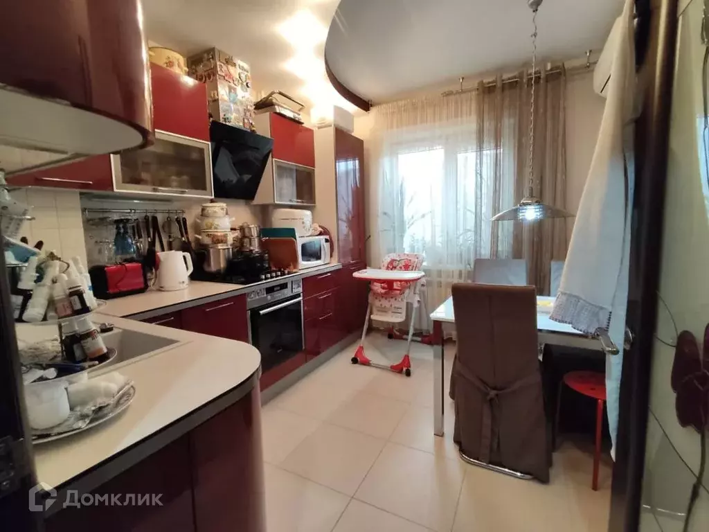 Продаётся 4-к квартира, 71.8 м - Фото 0