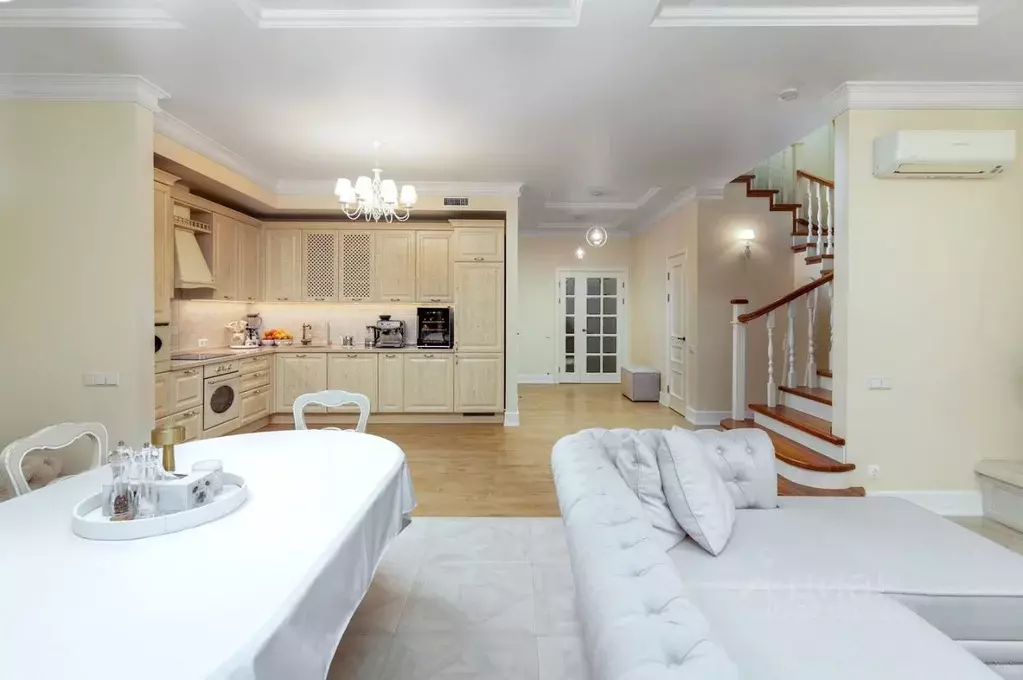 Таунхаус в Московская область, Красногорск городской округ, пос. ... - Фото 2