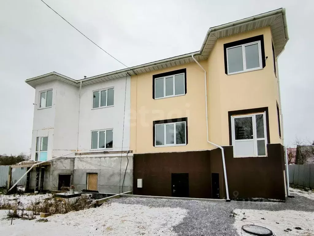 Таунхаус в Ярославская область, Ярославль пос. Кармановский, пер. ... - Фото 1