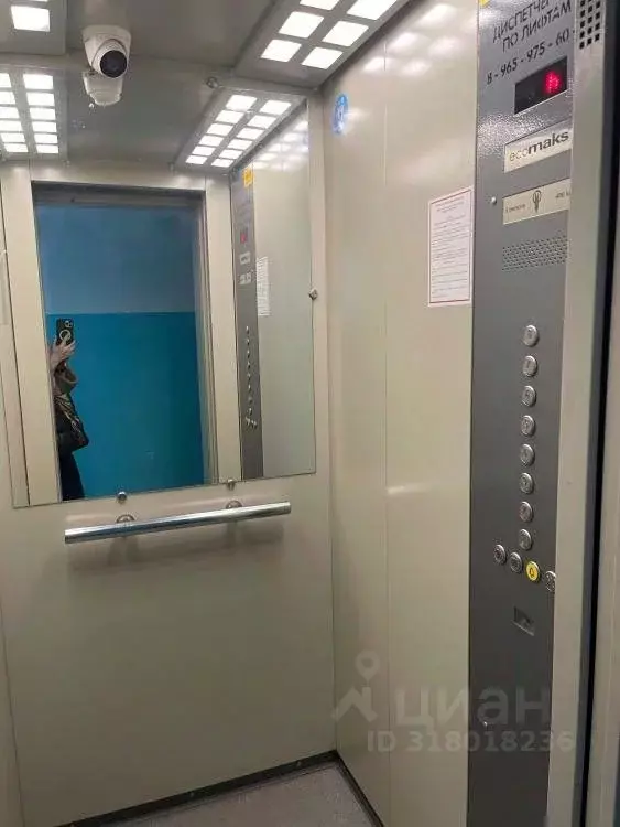 3-к кв. Омская область, Омск ул. 2-я Железнодорожная, 5 (63.2 м) - Фото 1