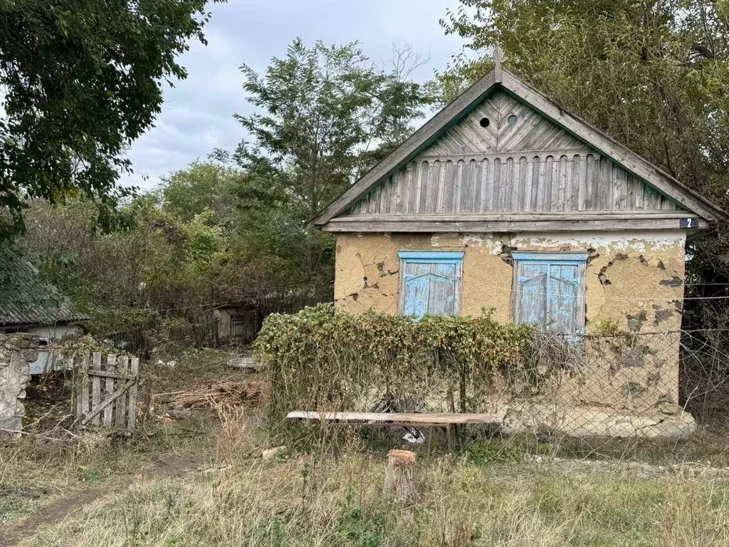 Дом в Ставропольский край, Изобильненский муниципальный округ, с. ... - Фото 1