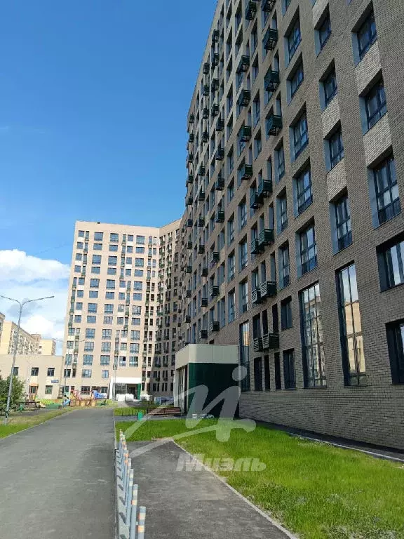 Продается 1-комнатная квартира - Фото 1