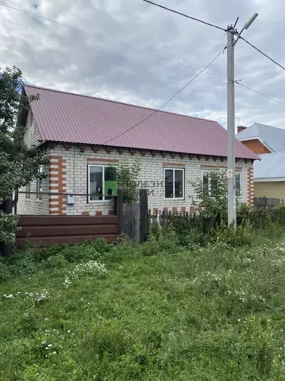 Дом в Татарстан, Зеленодольский район, Нурлатское с/пос, с. Нурлаты ... - Фото 1