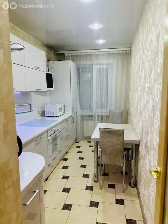 2-комнатная квартира: Иркутск, микрорайон Университетский, 94 (47.5 м) - Фото 0