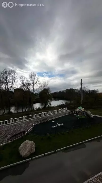 3-комнатная квартира: Абакан, Серебристая улица, 36 (82.5 м) - Фото 1
