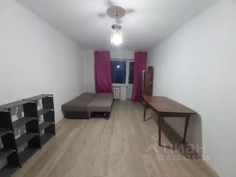 1-к кв. Волгоградская область, Волгоград Невская ул., 8 (33.0 м) - Фото 1