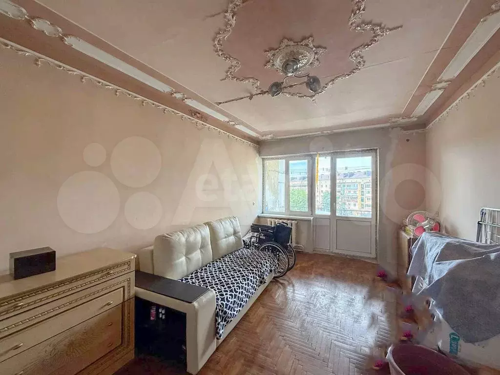 3-к. квартира, 60 м, 5/5 эт. - Фото 1