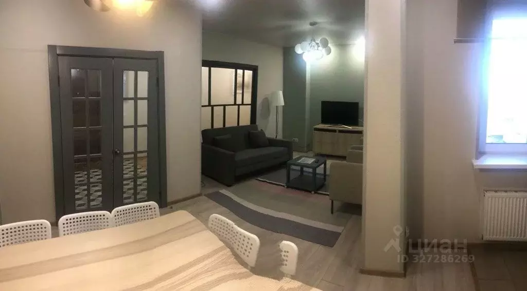 3-к кв. Санкт-Петербург Смоленская ул., 18 (81.2 м) - Фото 1