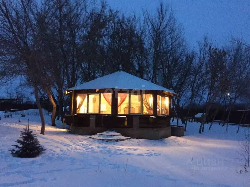 Коттедж в Башкортостан, Чекмагушевский сельсовет, с. Чекмагуш ул. ... - Фото 1