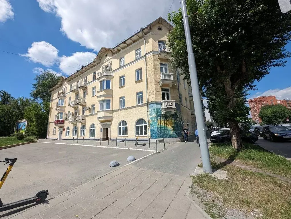 Помещение свободного назначения в Свердловская область, Екатеринбург ... - Фото 1