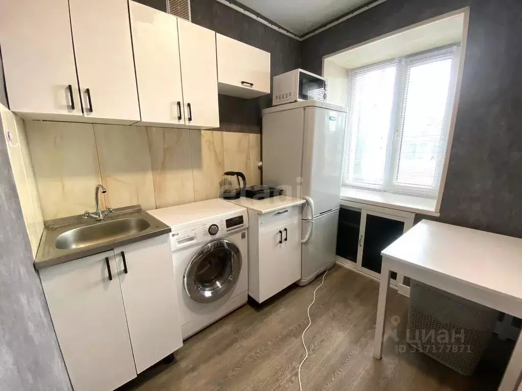 1-к кв. Амурская область, Белогорск ул. Чехова, 49 (27.4 м) - Фото 1