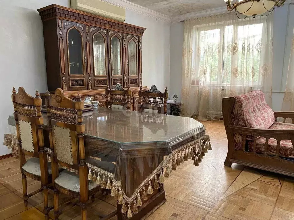 Дом в Ингушетия, Назрань ул. Черномырдина (395 м) - Фото 1