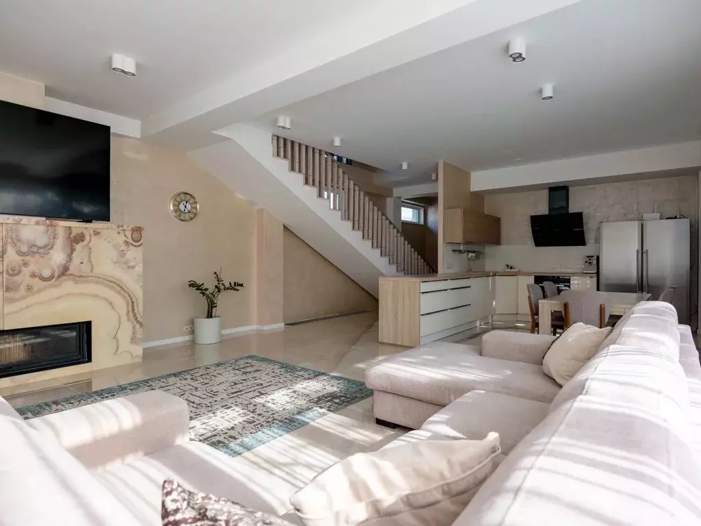 Дом в Москва д. Большое Свинорье, ул. Черничная, 1 (154 м) - Фото 2