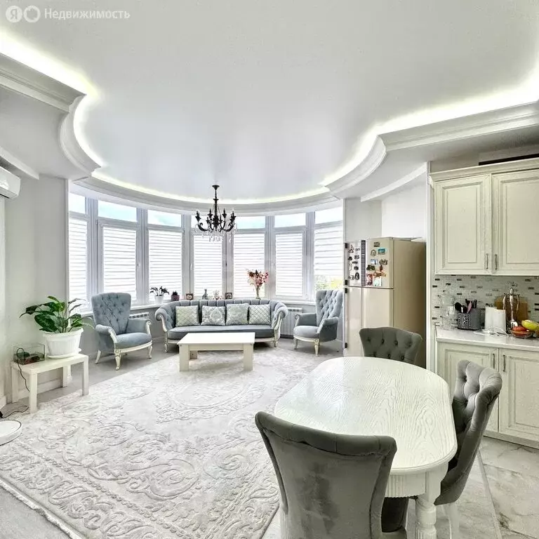 2-комнатная квартира: Махачкала, улица Устарбекова, 6 (82 м) - Фото 2