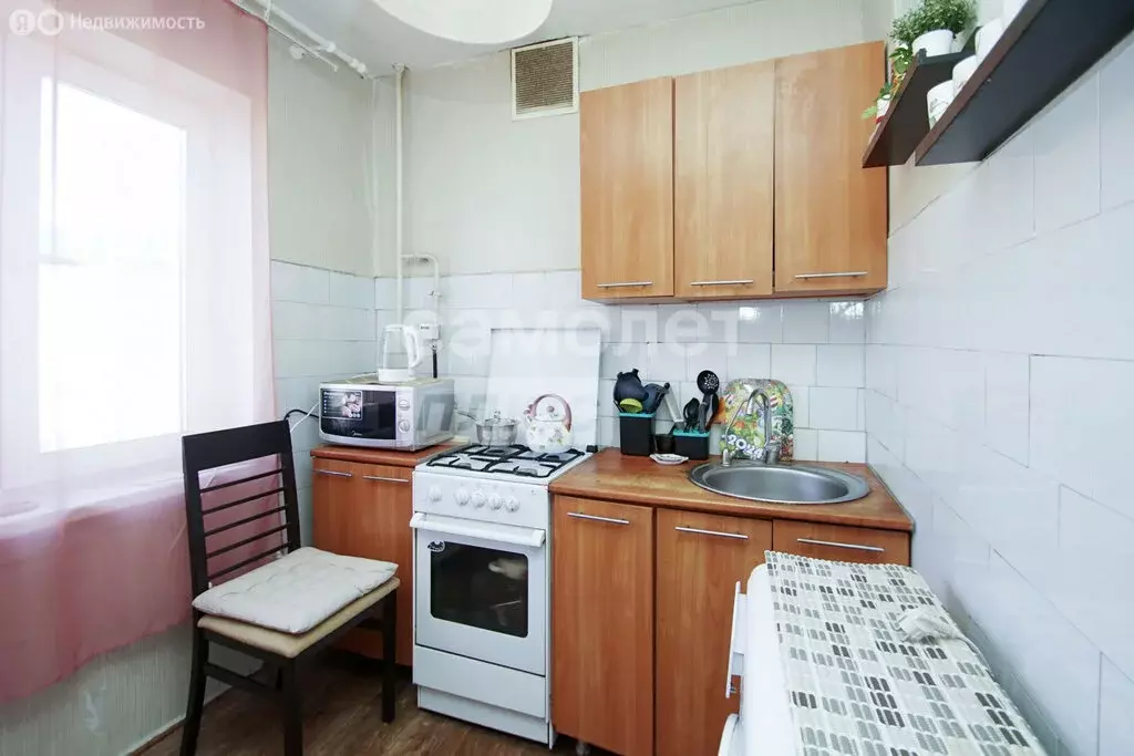 2-комнатная квартира: Омск, улица Масленникова, 9Б (47.6 м) - Фото 0