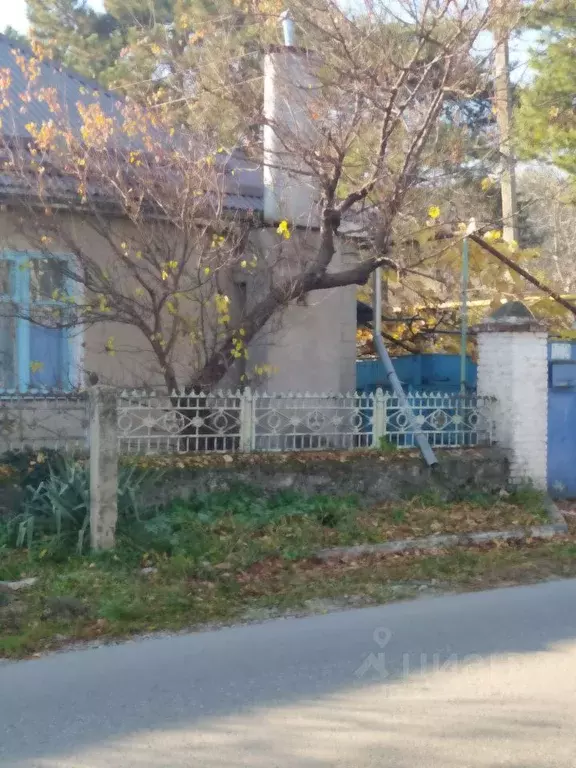 Дом в Ставропольский край, Железноводск городской округ, пос. ... - Фото 1