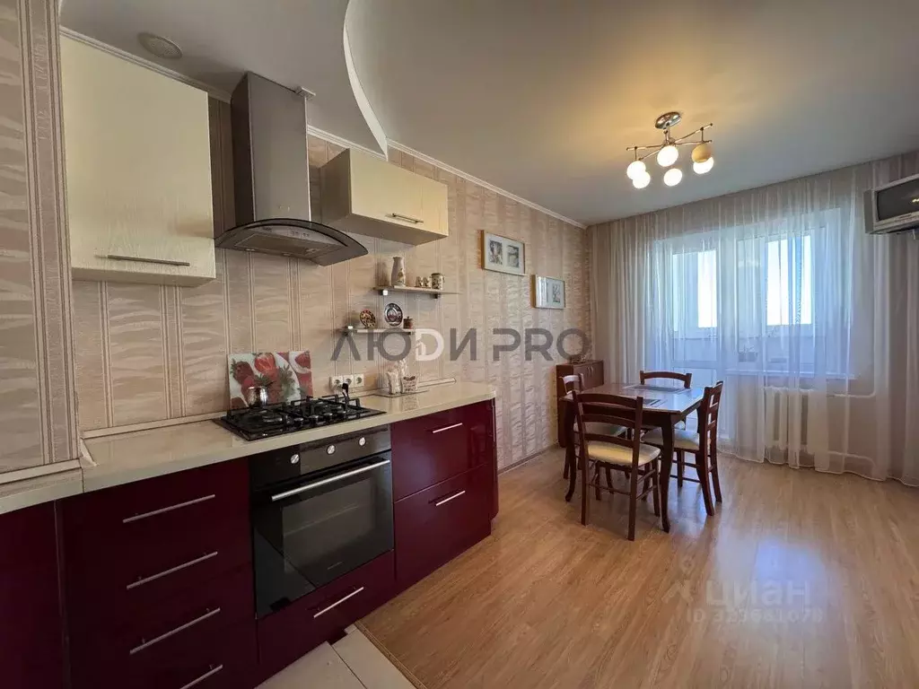 3-к кв. Саратовская область, Саратов ул. Имени Ф.А. Блинова, 21 (80.0 ... - Фото 2