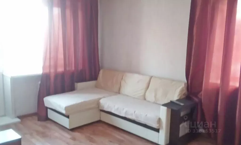 1-к кв. Кемеровская область, Новокузнецк Транспортная ул., 35 (30.0 м) - Фото 0