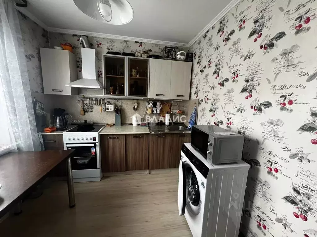 3-к кв. Бурятия, Улан-Удэ ул. Борсоева, 17 (64.0 м) - Фото 1