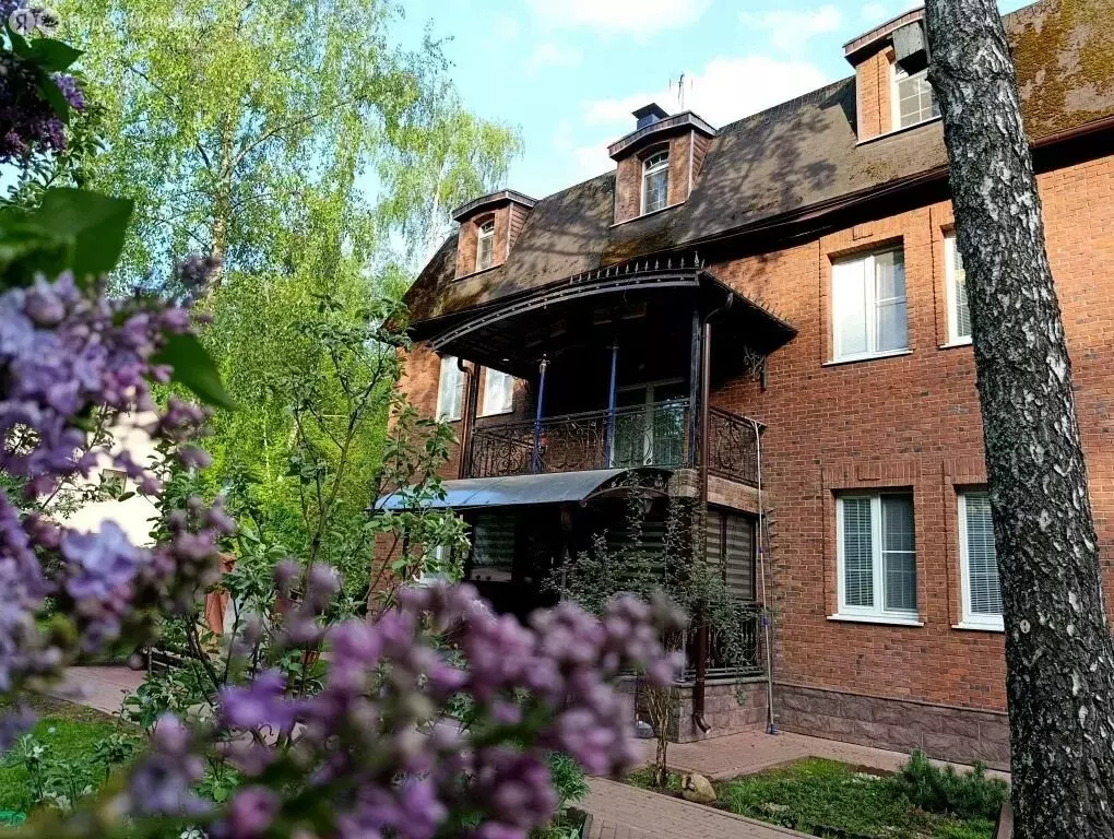 Дом в Химки, микрорайон Новогорск, улица Квартал 10 (257 м) - Фото 1