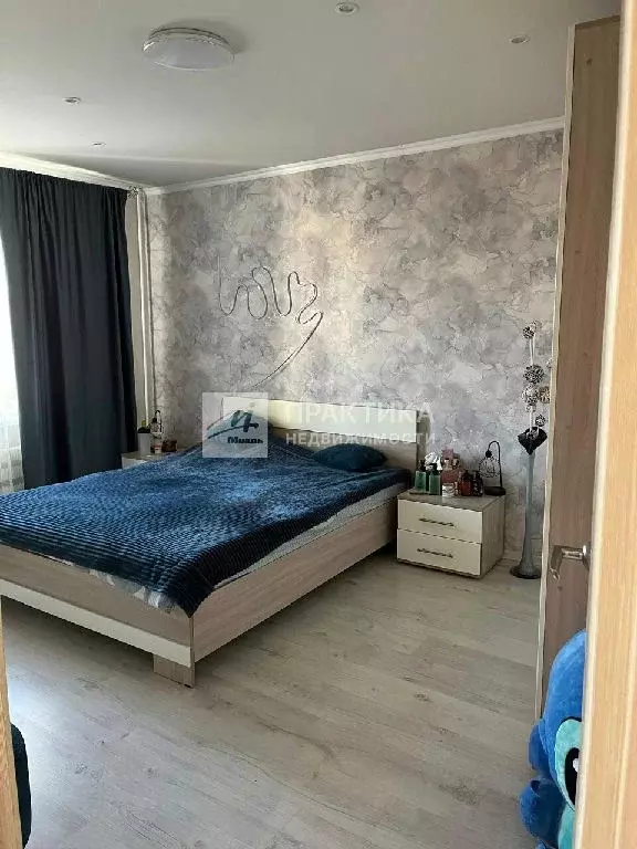 Продается 3-комнатная квартира - Фото 1