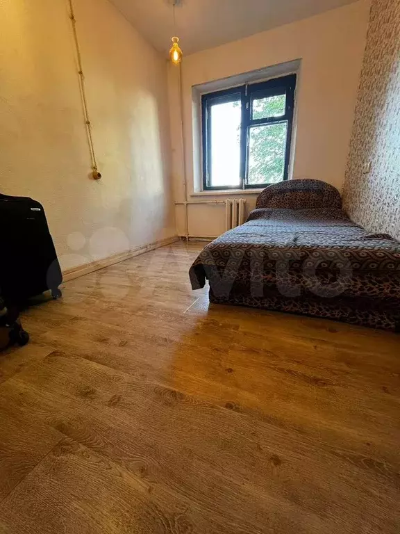 Комната 9 м в 5-к., 2/5 эт. - Фото 0