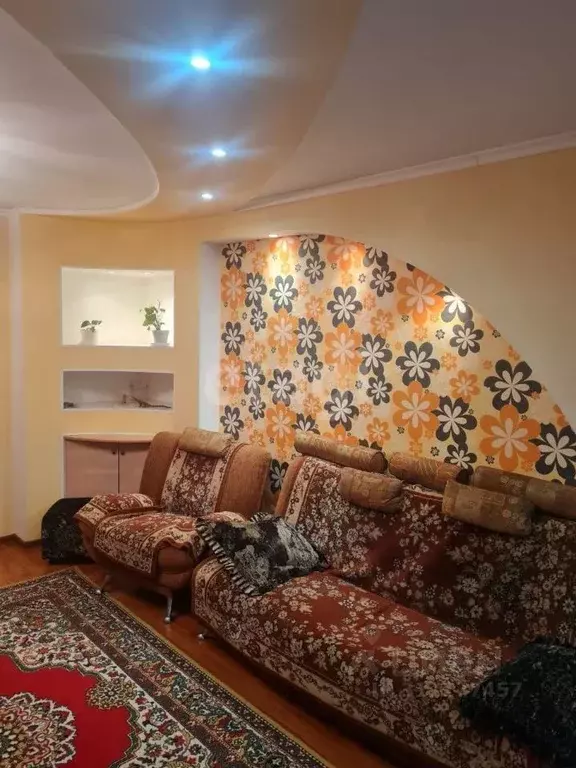 3-к кв. Амурская область, Белогорск Вольный пер., 11 (60.0 м) - Фото 0